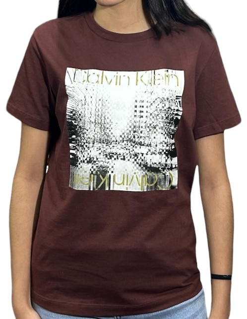 Playera manga corta Calvin Klein cuello redondo para mujer