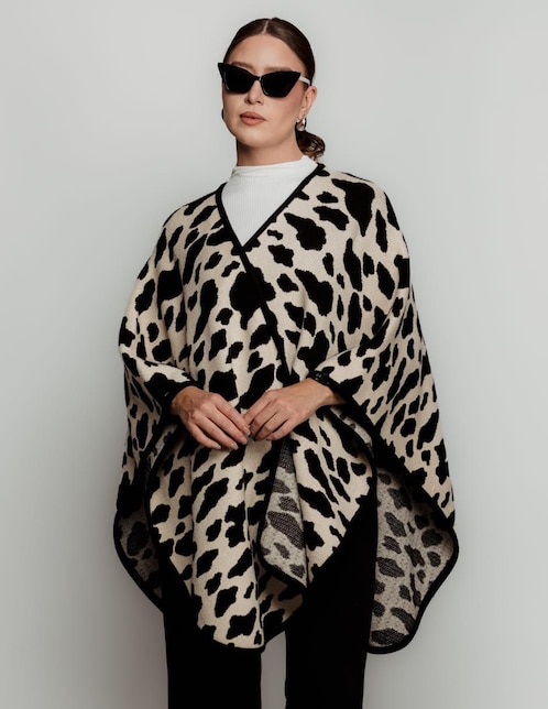 Capa para mujer 1