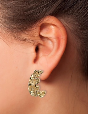 Set de aretes Yoiko con acabado brillante