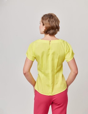 Blusa Linea Pura manga corta para mujer