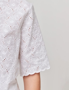 Blusa Linea Pura manga corta para mujer