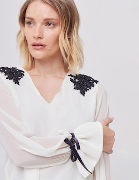 Blusa Linea Pura manga larga para mujer