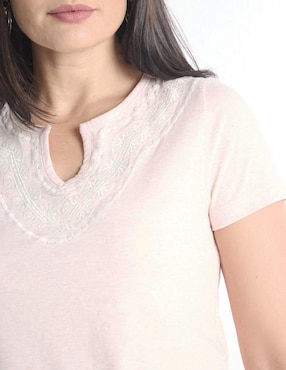 Playera manga corta Ferrioni Milka cuello redondo para mujer