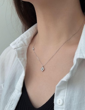 Collar de flor Yoiko Coralie de plata P 925