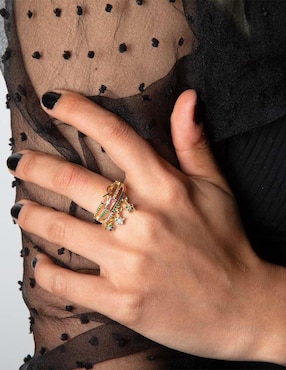 Anillo Yoiko Stellar zirconia con acabado baño de oro 14 k