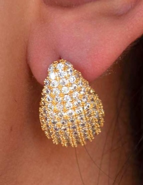 Broqueles de gota Yoiko Bruma Golden con acabado baño de oro zirconia