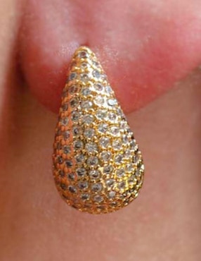 Broqueles de gota Yoiko Vistelle con acabado baño de oro zirconia