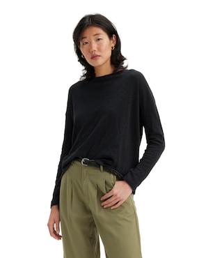Playera manga larga Levi's cuello redondo para mujer