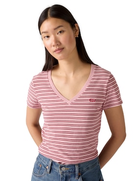 Playera manga corta Levi's cuello V para mujer