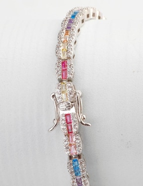 Pulsera Yoiko Luzelia con acabado baño de oro