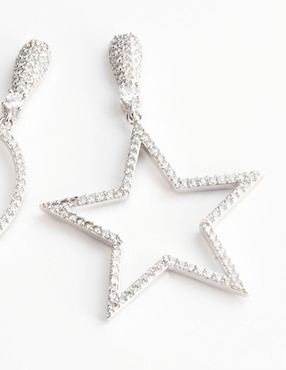 Aretes largos Yoiko Celestisse con acabado baño rodio zirconia