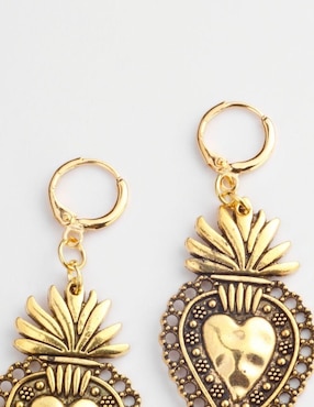 Aretes largos de corazón Yoiko Milagritos Alto Golden 18 k baño de oro cristal