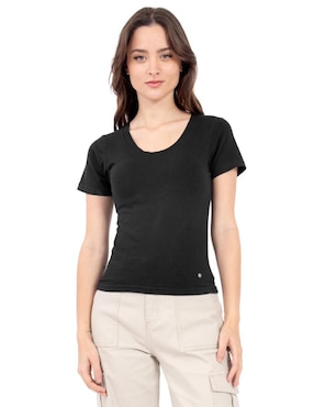 Playera manga corta Quarry cuello redondo para mujer