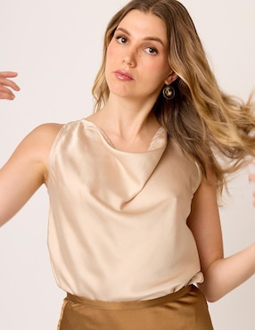 Blusa Linea Pura sin manga para mujer