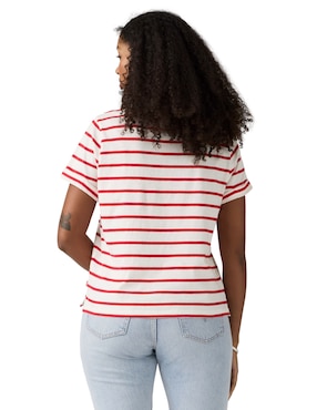 Playera manga corta Levi's cuello redondo para mujer