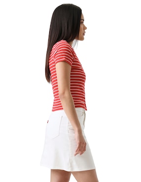 Playera manga corta Levi's cuello V para mujer