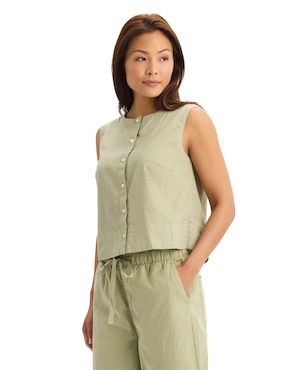 Blusa Dockers sin manga para mujer