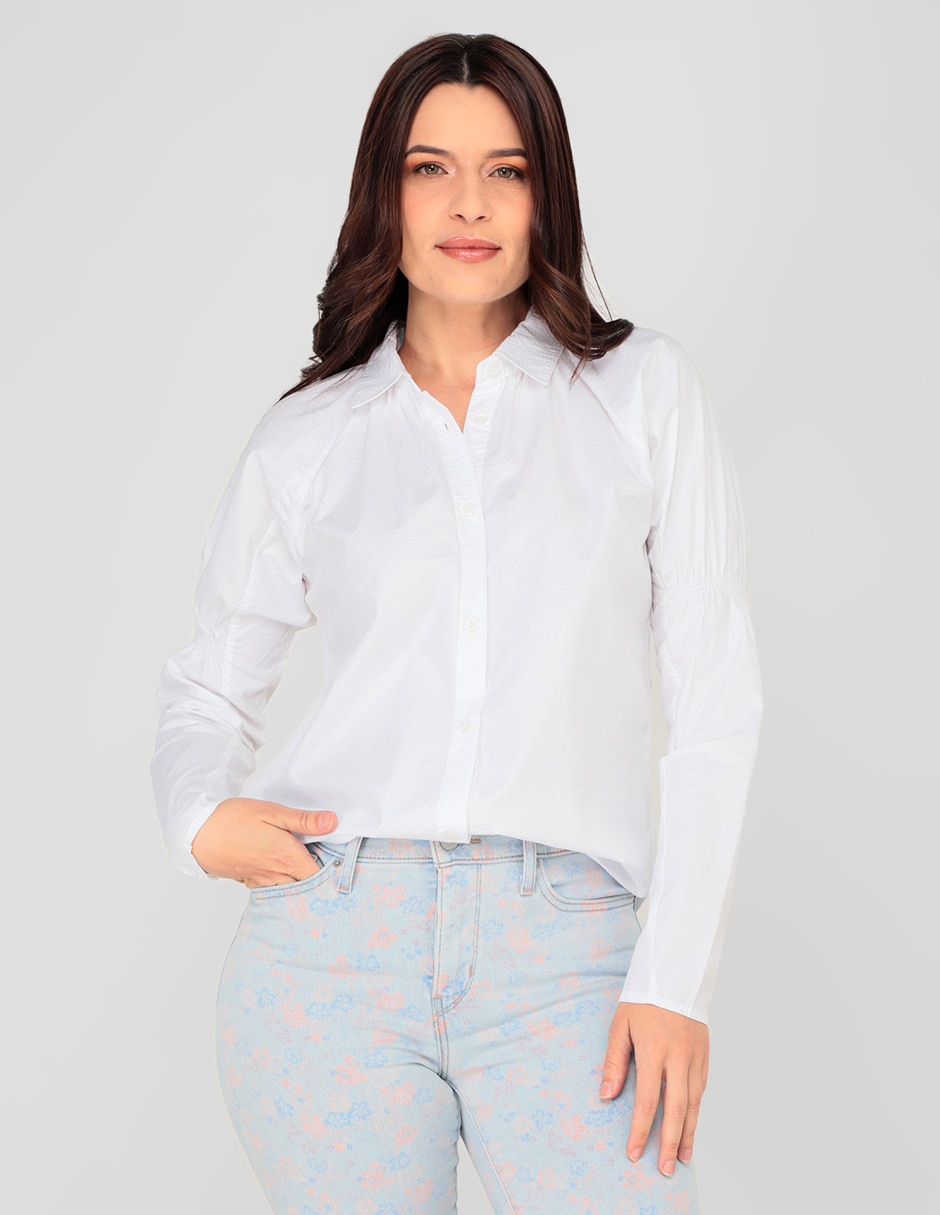 Blusa Levi's manga larga en Liverpool