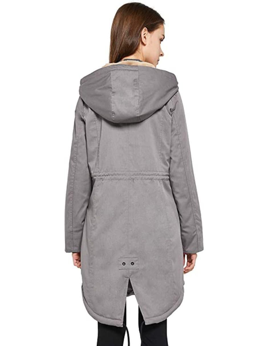 Chamarra impermeable para mujer 2