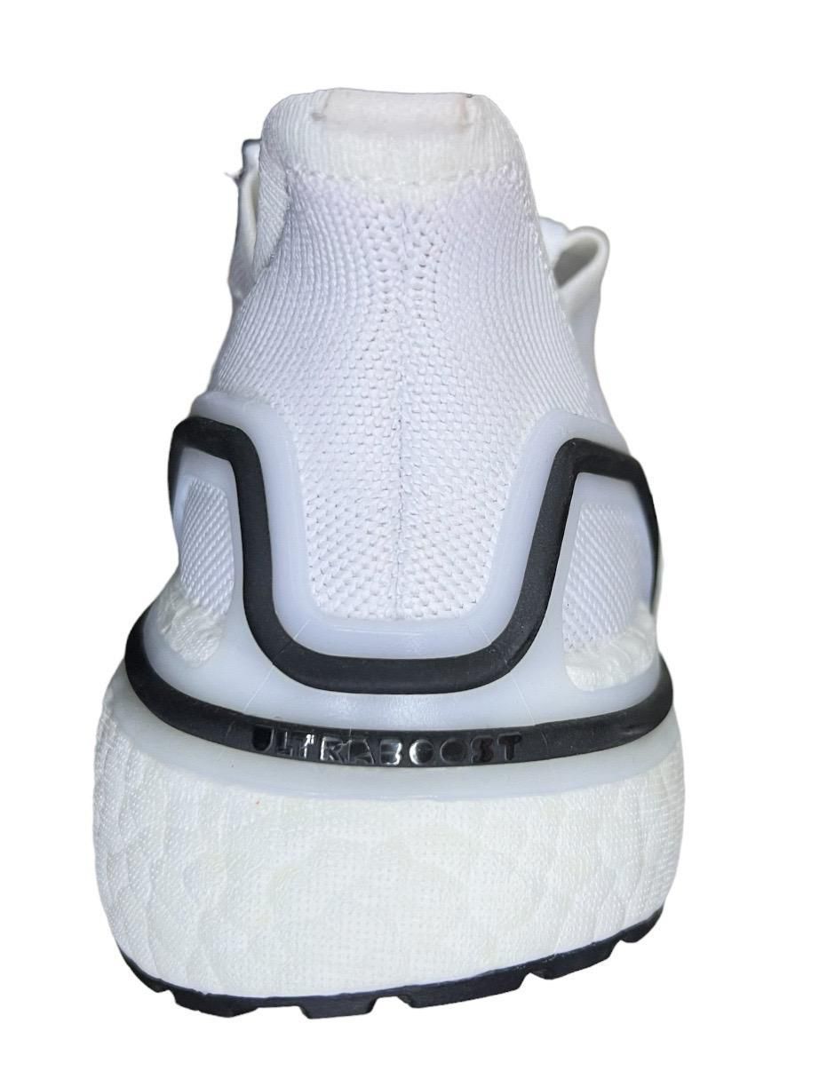 Tenis ADIDAS Ultraboost para mujer Liverpool