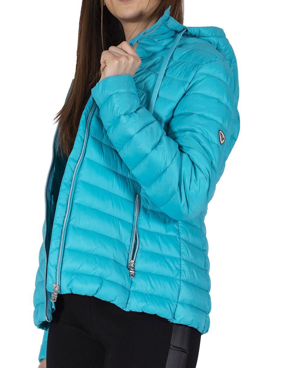 Chamarra acolchada impermeable para mujer 4