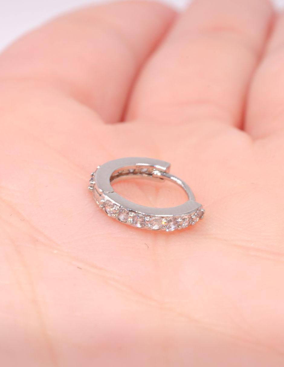 Arracadas Classic Ic con acabado baño rodio zirconia 3