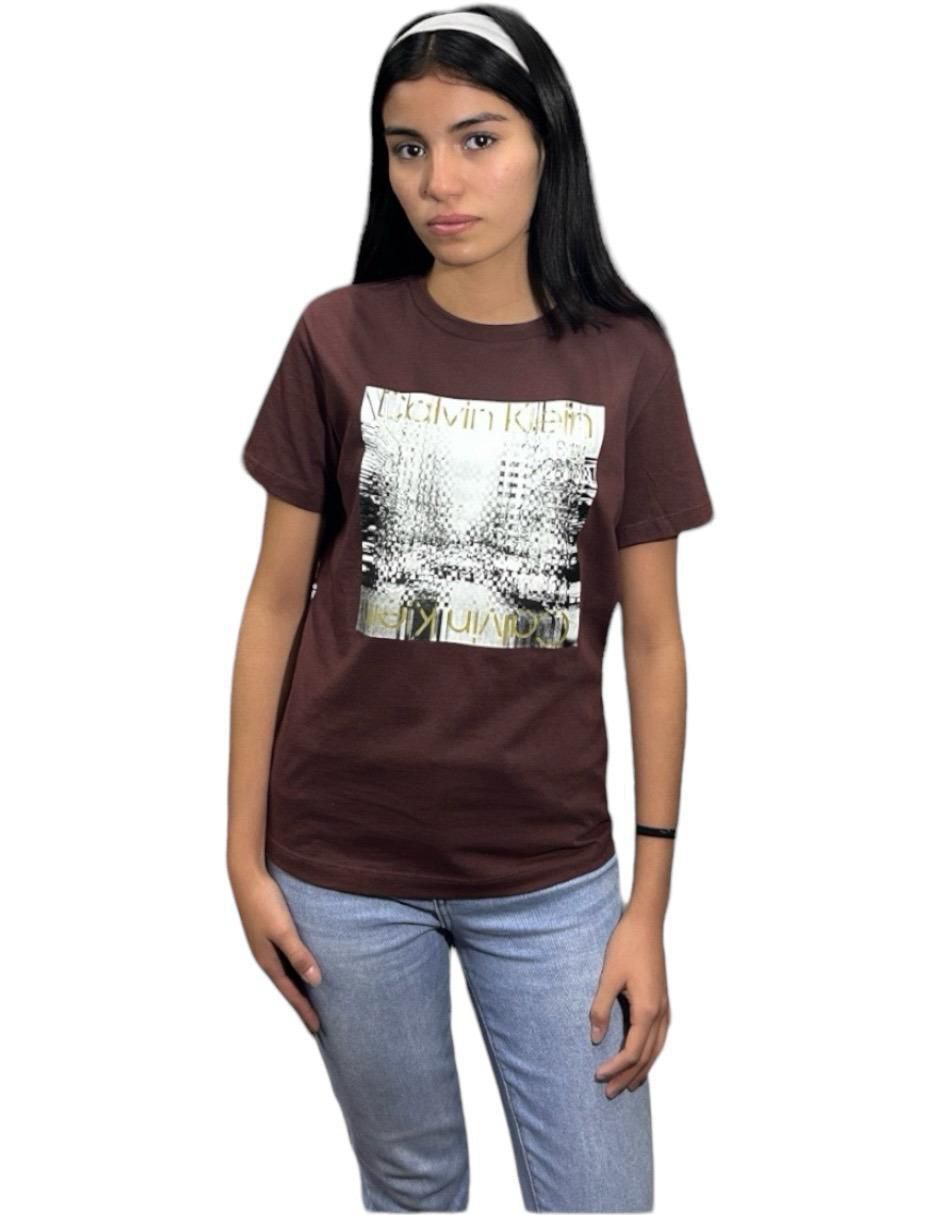 Playera manga corta cuello redondo para mujer 5