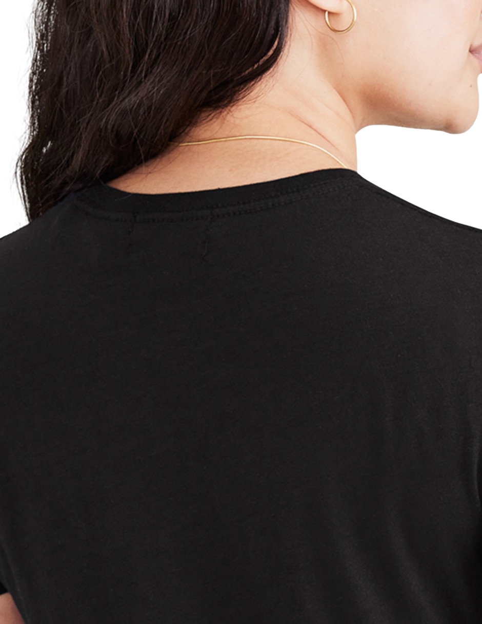 Playera manga corta Graphic Tee cuello redondo para mujer 4