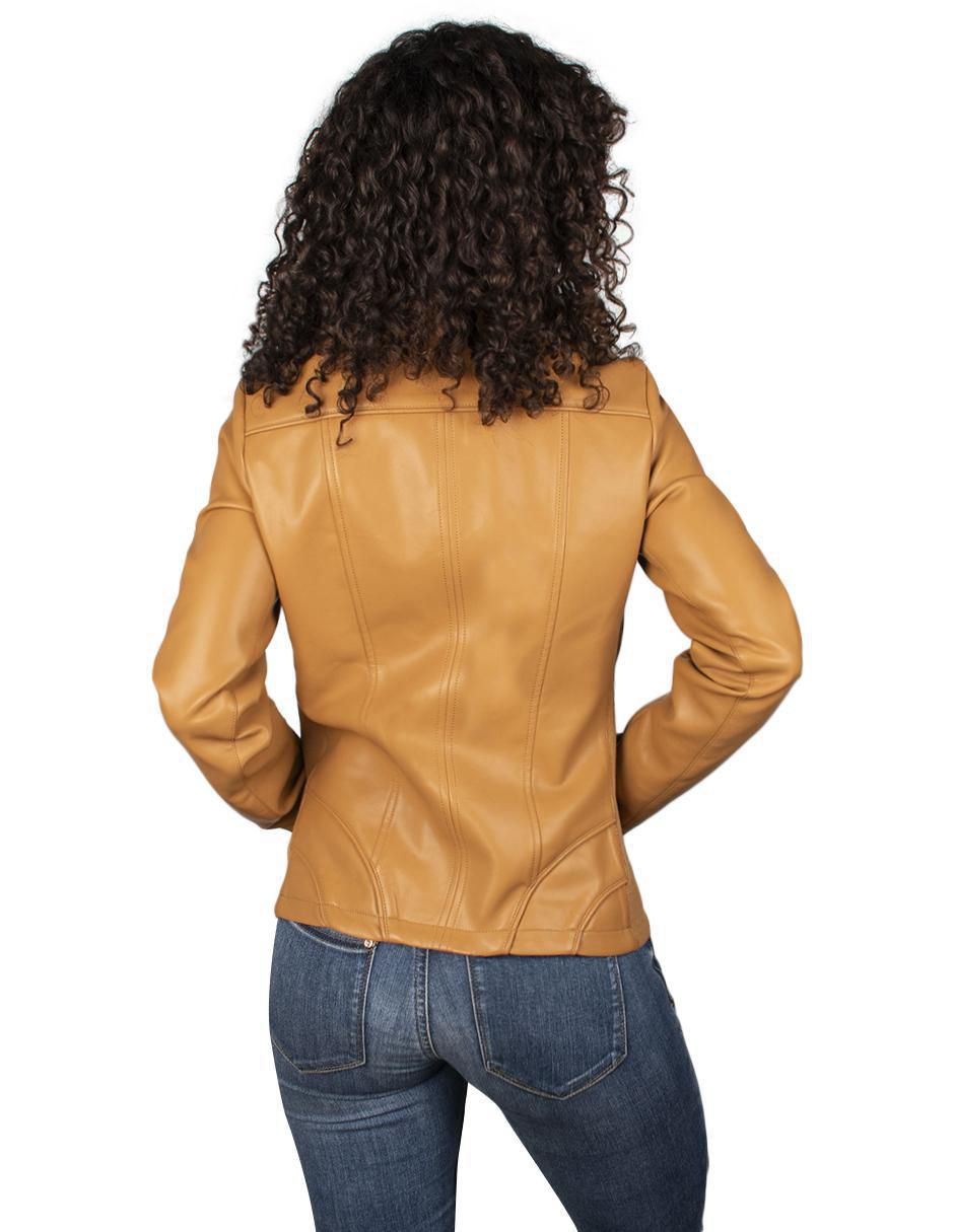 Chamarra Impermeable para mujer 3