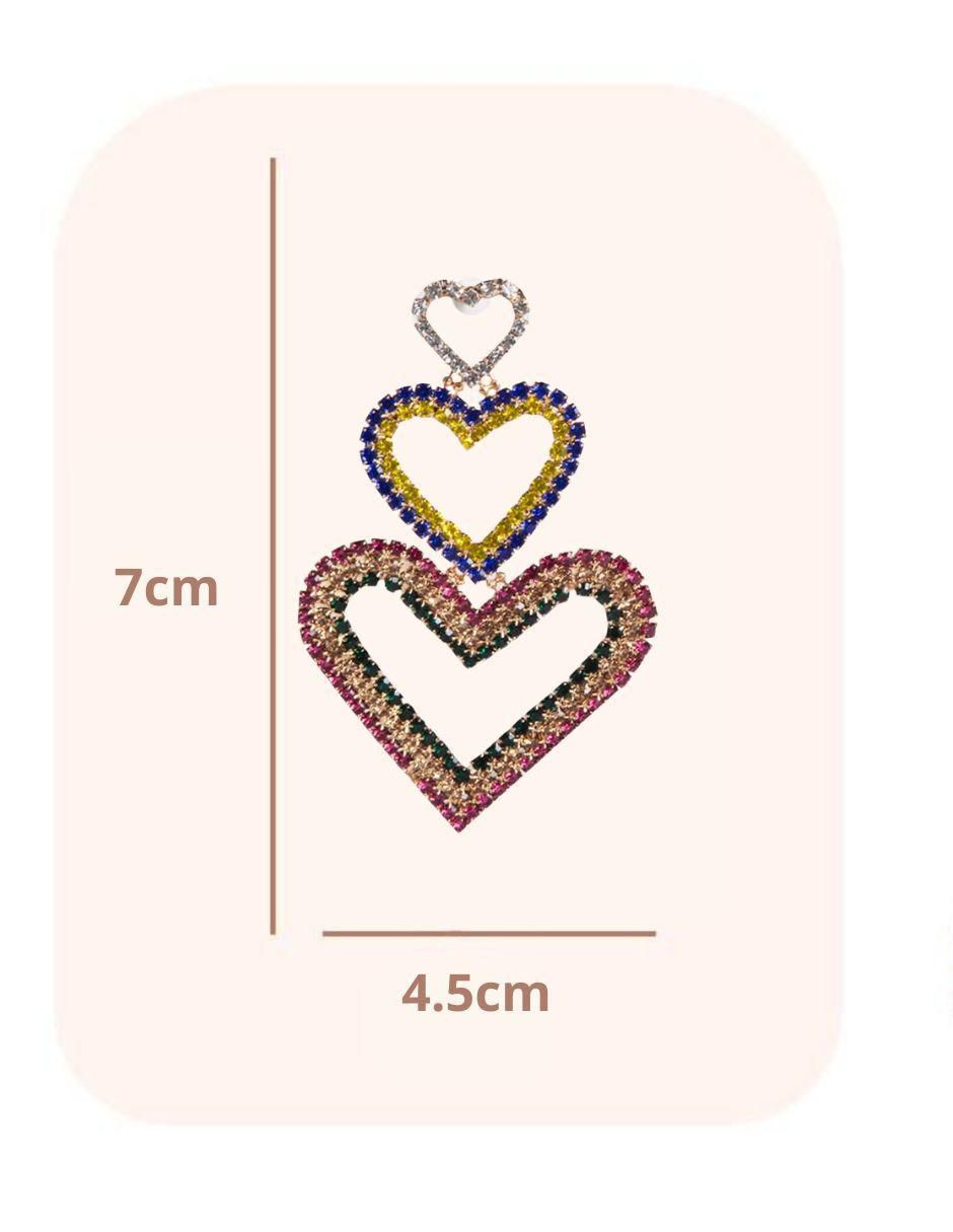 Aretes de corazón Dil con acabado brillante fantasía 5