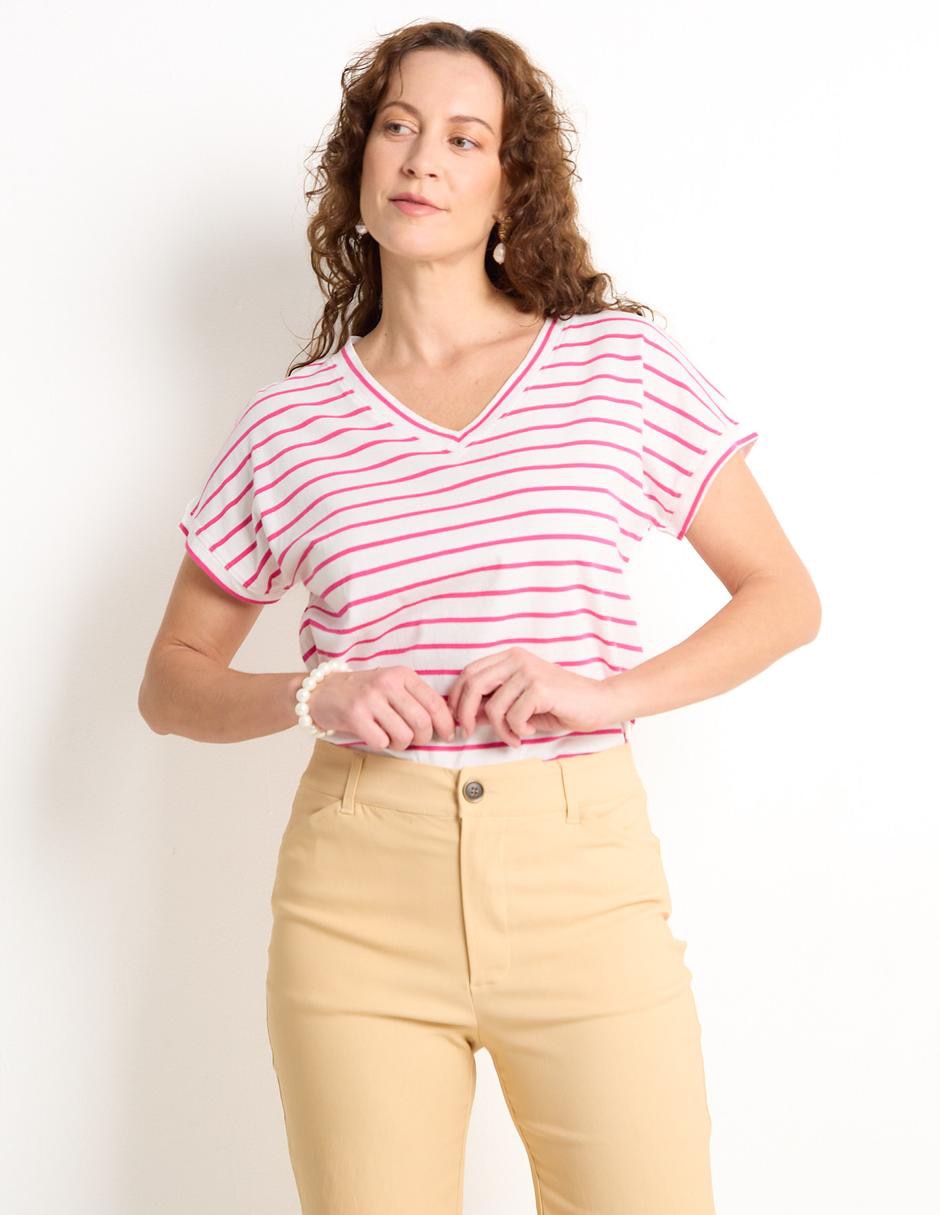Playera manga corta cuello V para mujer