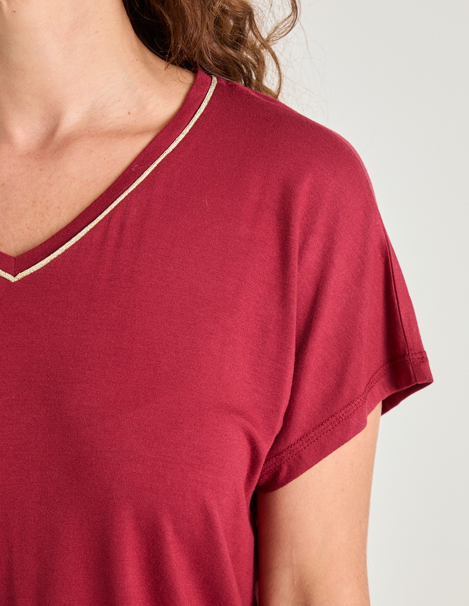 Playera manga corta cuello V para mujer 4
