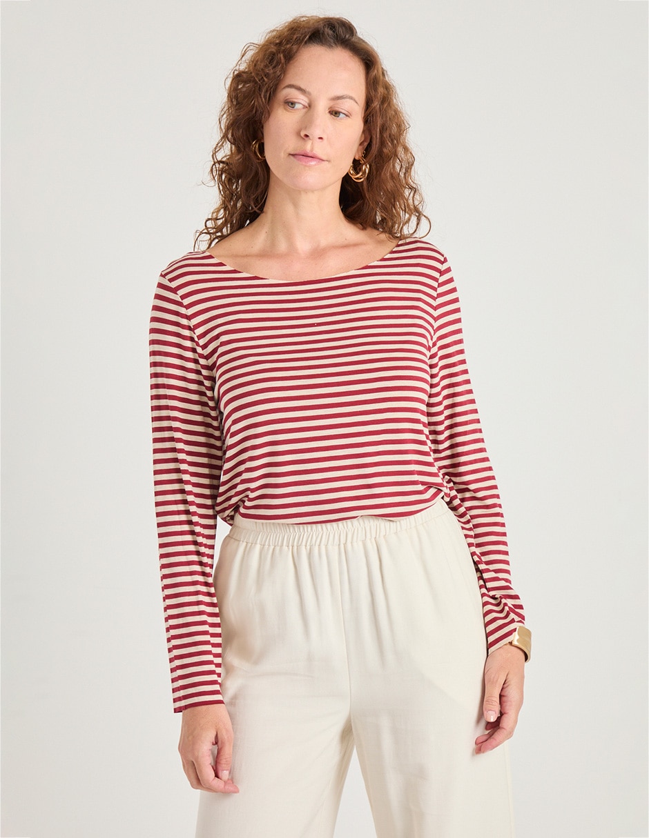 Playera manga larga cuello ojal para mujer