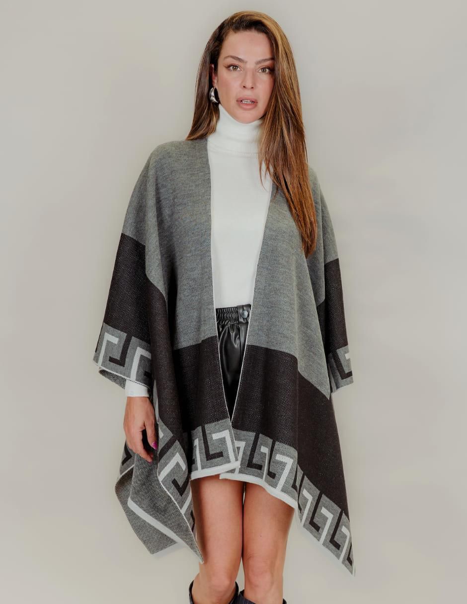 Capa para mujer