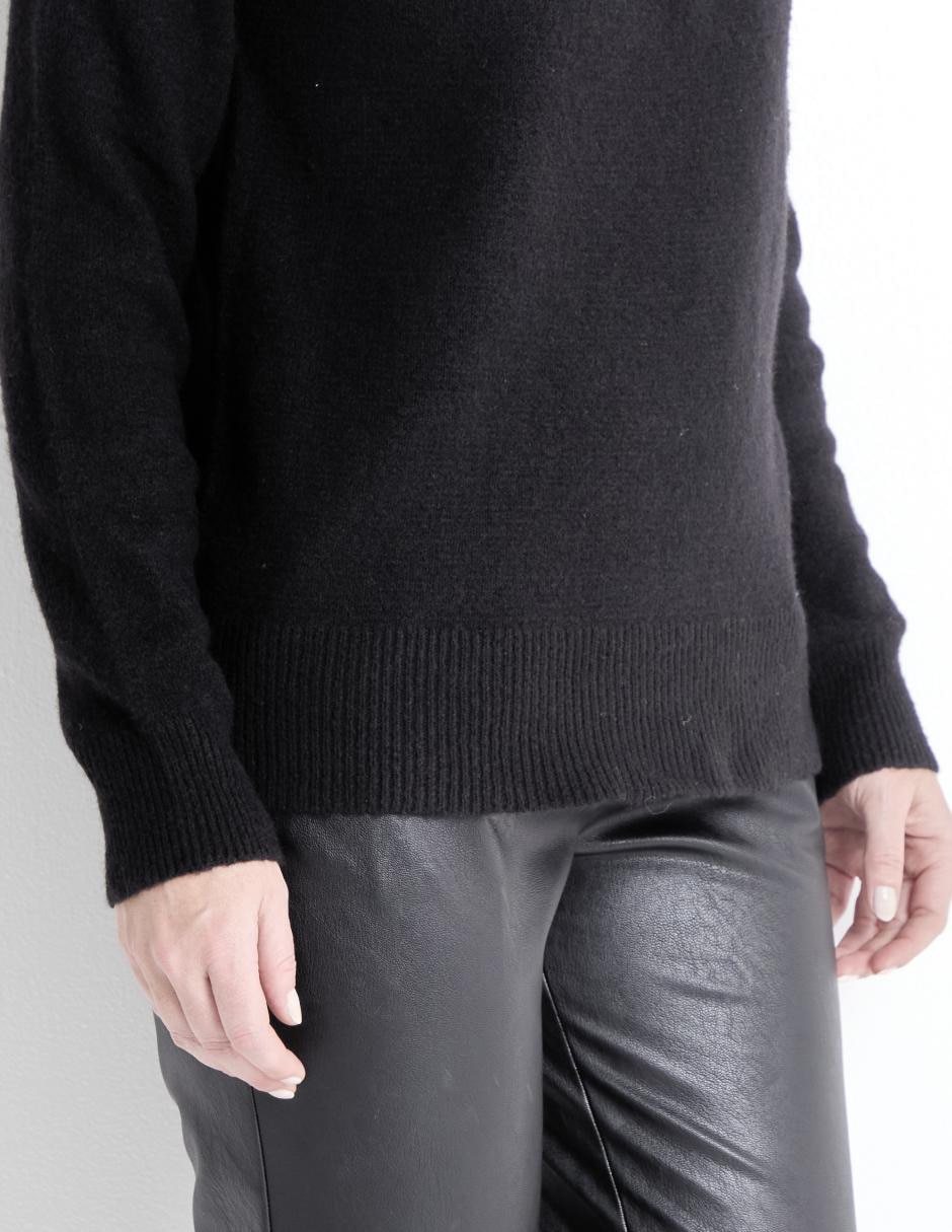 Suéter cuello alto para mujer 5