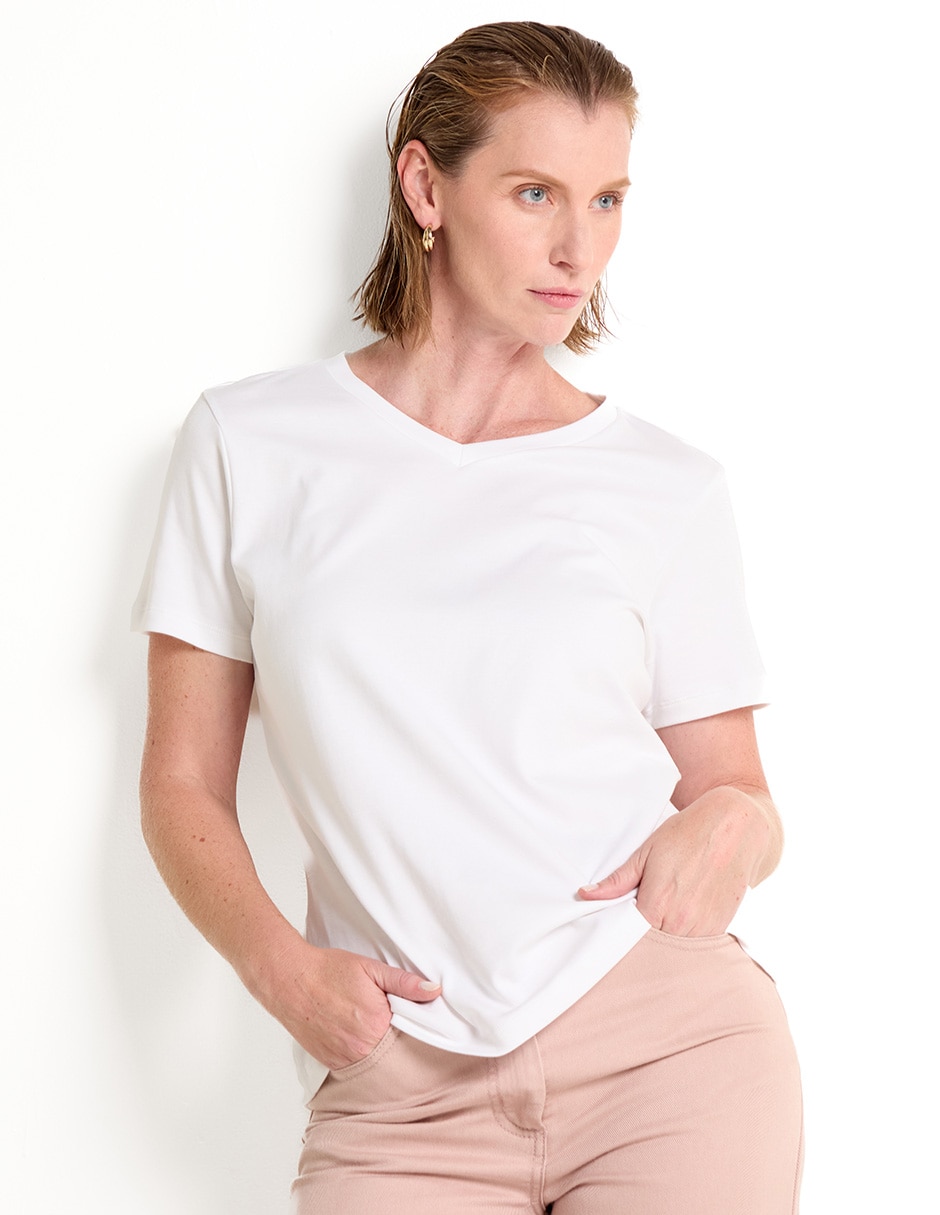 Playera manga corta cuello V para mujer