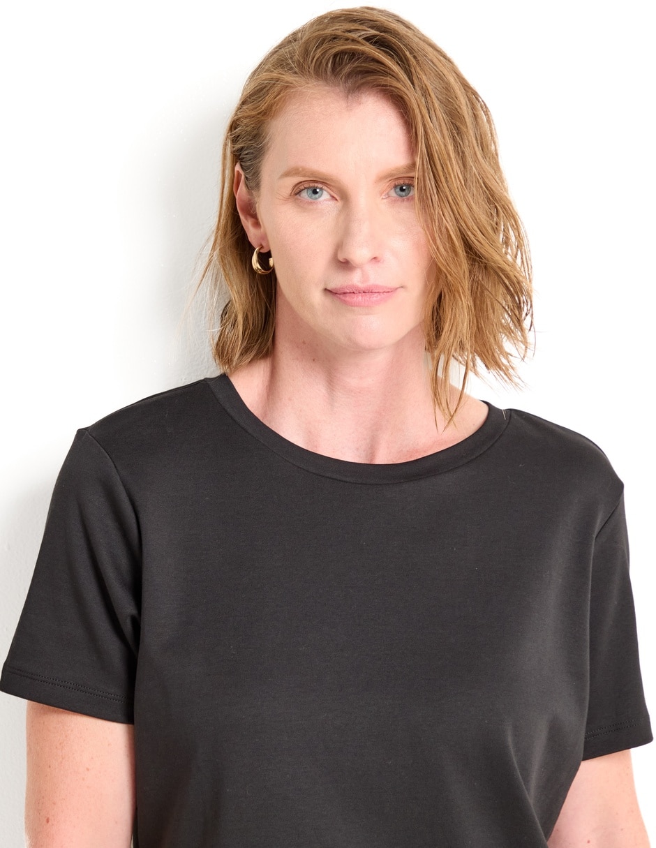 Playera manga corta cuello redondo para mujer 5