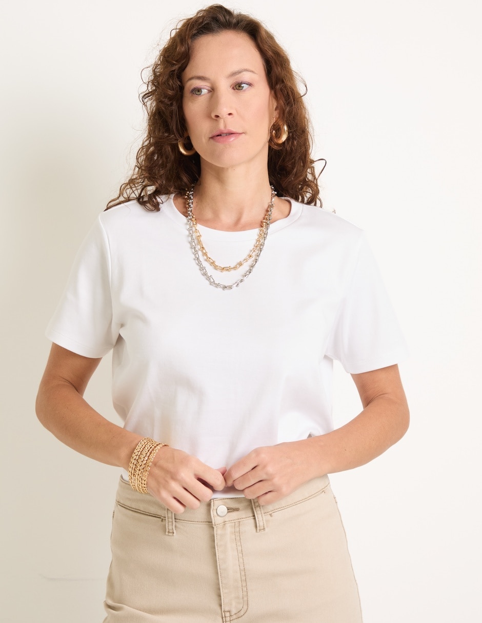 Playera manga corta cuello redondo para mujer