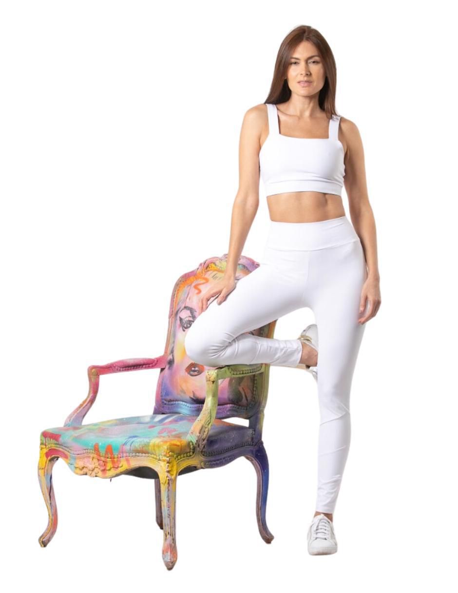 Conjunto deportivo regular con elástico para mujer 3