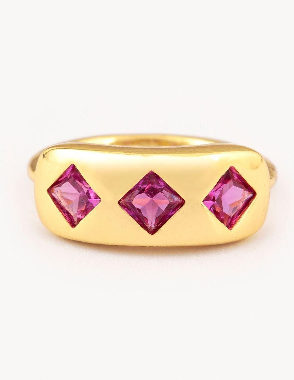 Anillo Eloria Golden zirconia con acabado baño de oro