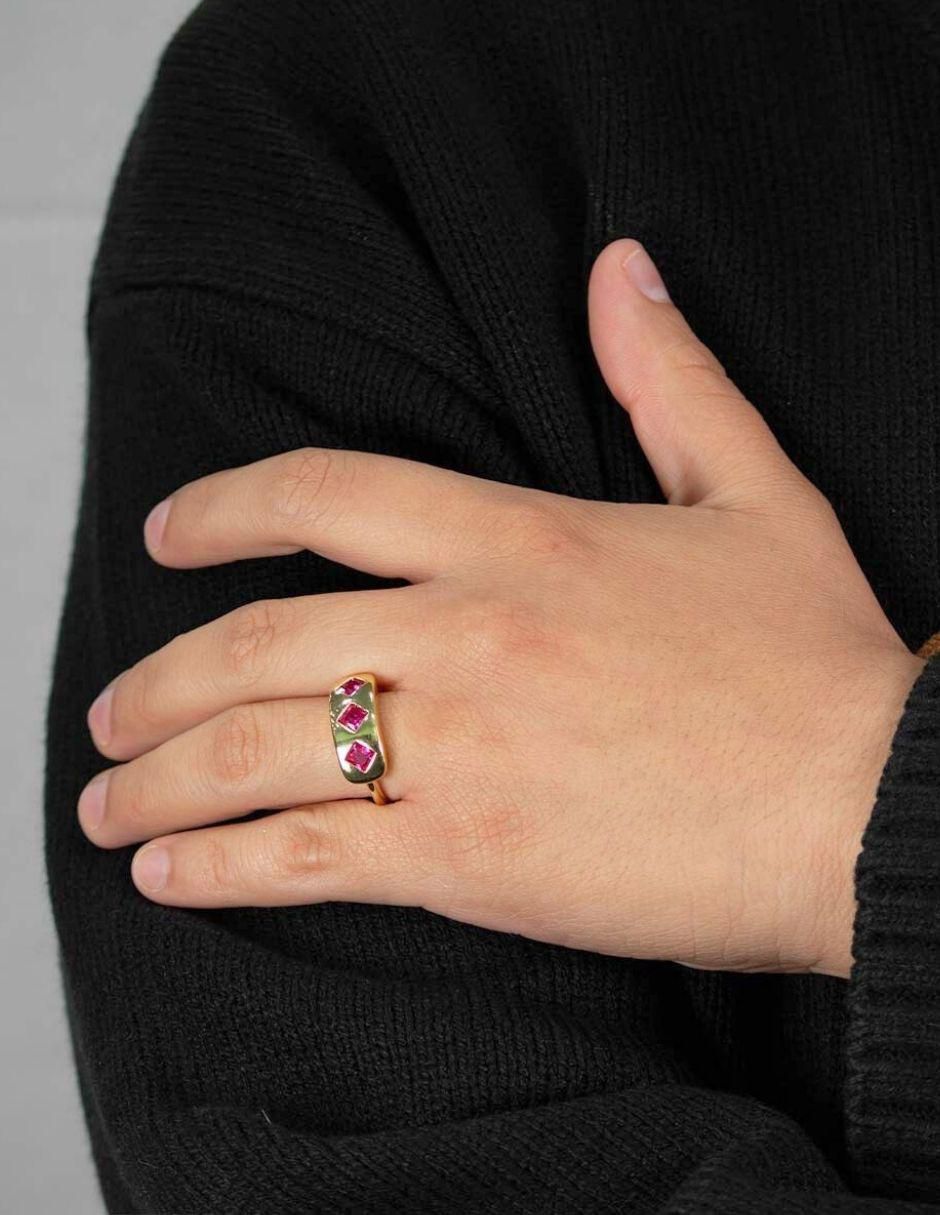 Anillo Eloria Golden zirconia con acabado baño de oro 4