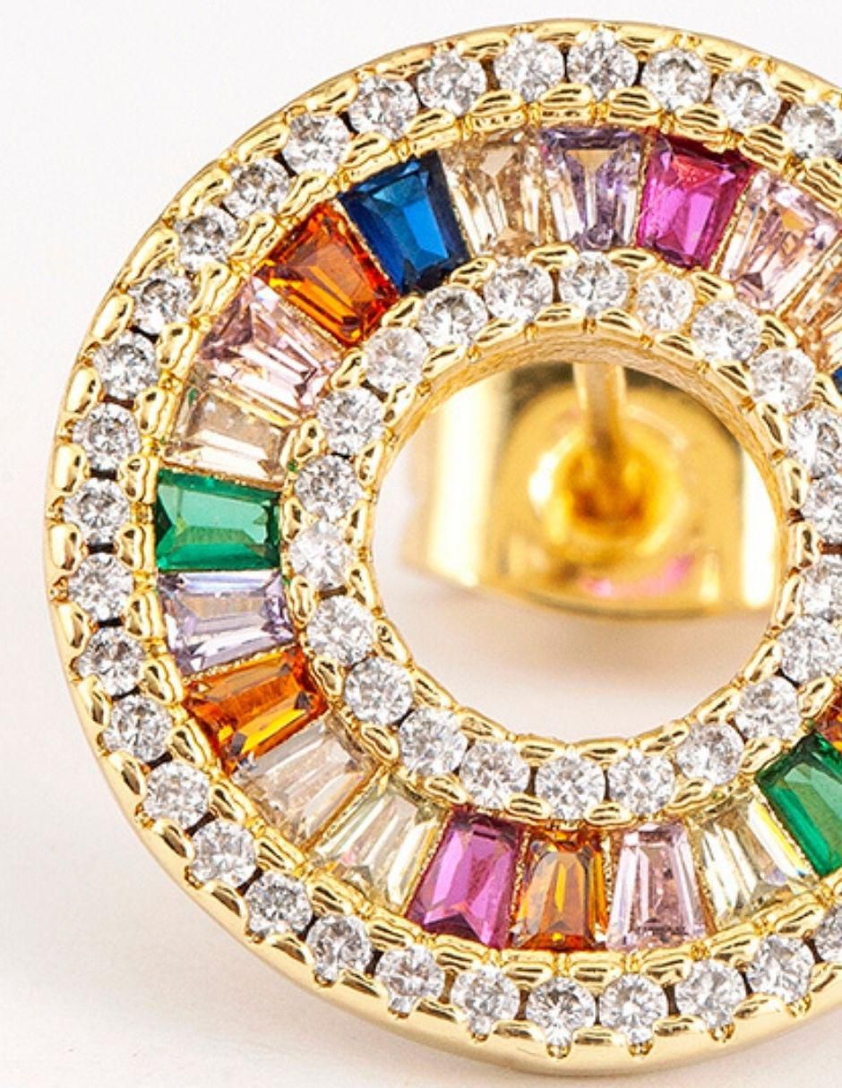 Broqueles redondos Aura con acabado baño de oro zirconia 2