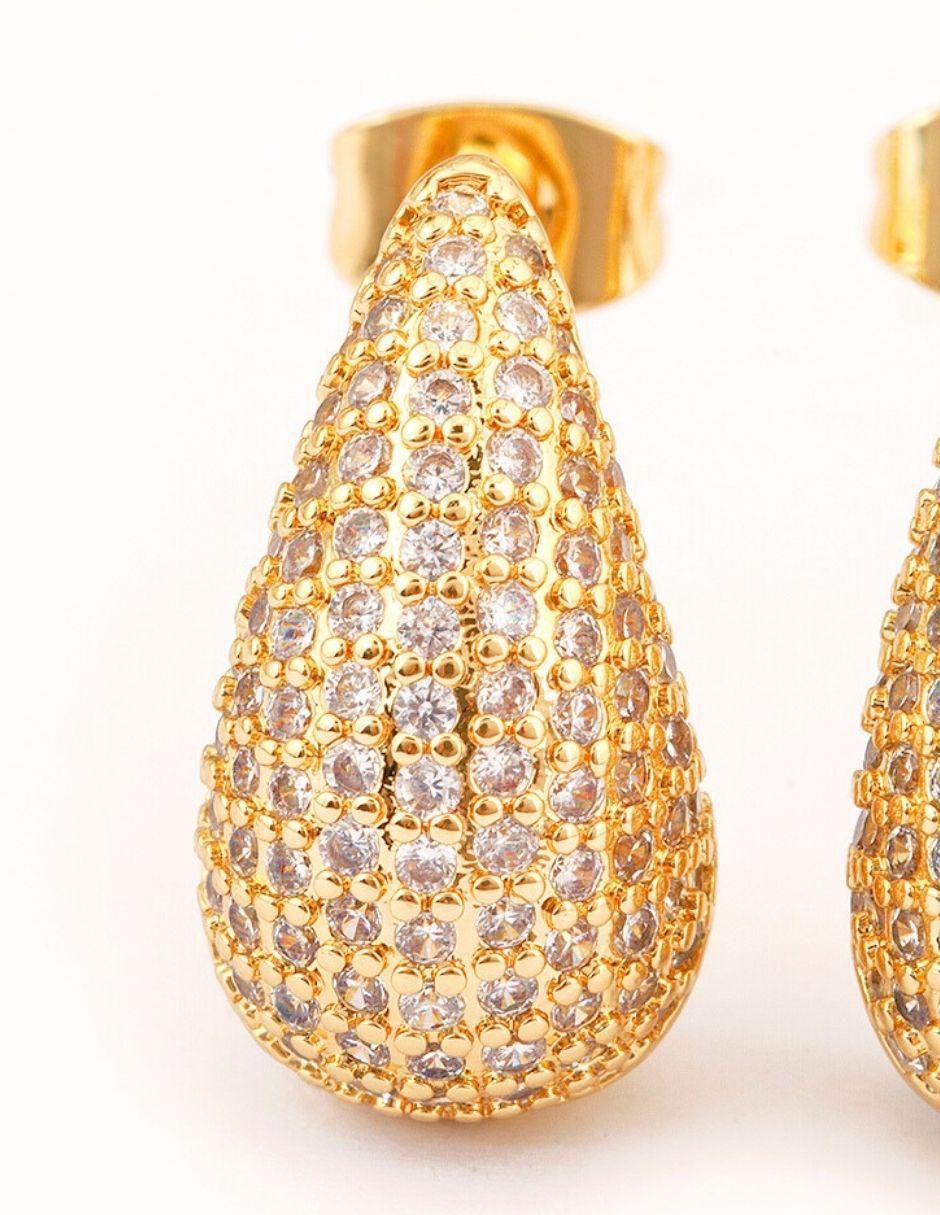 Broqueles de gota Vistelle con acabado baño de oro zirconia 2