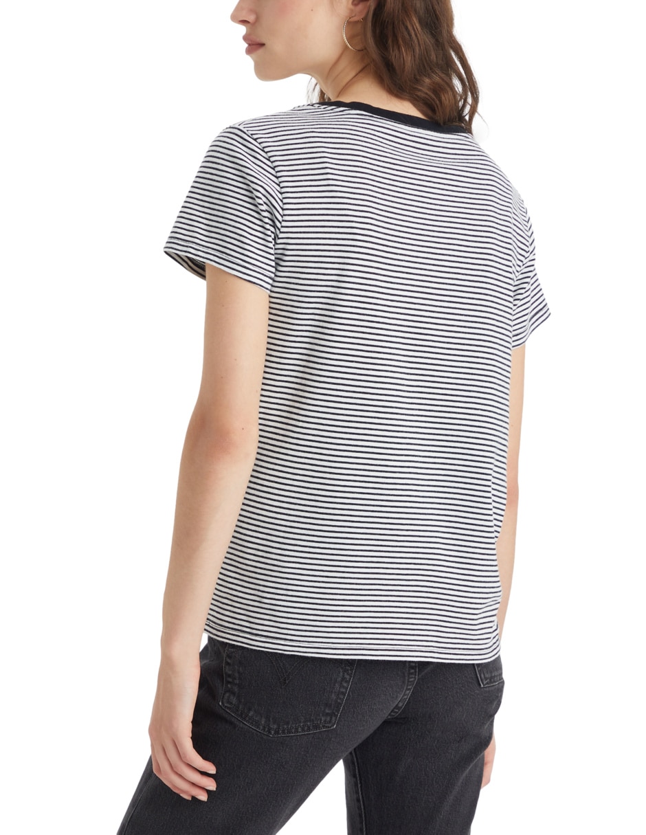 Playera manga corta cuello V para mujer 3