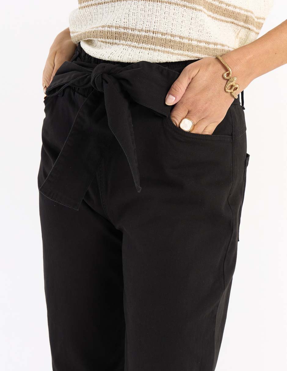 Pantalón slim para mujer 4