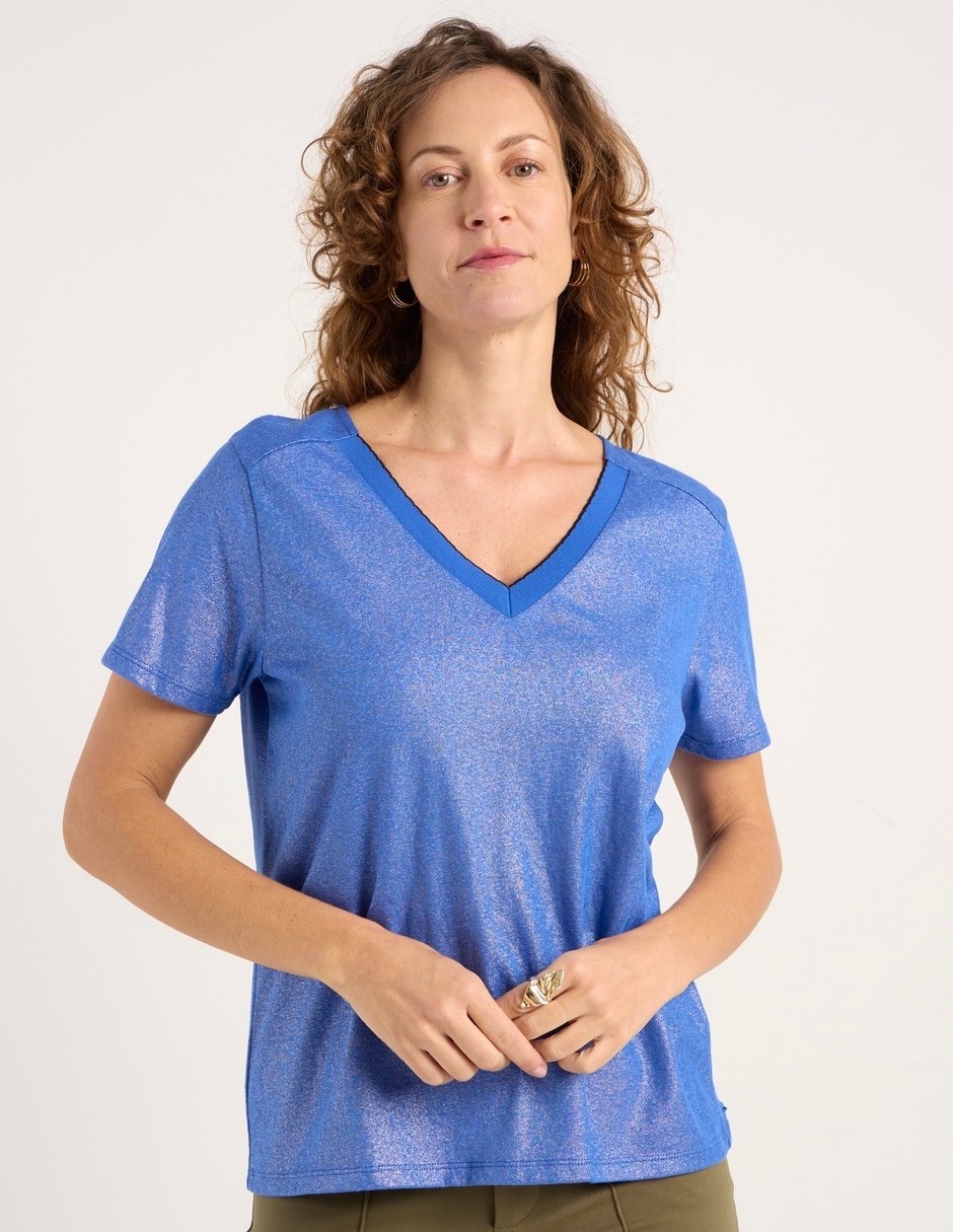 Playera manga corta cuello V para mujer