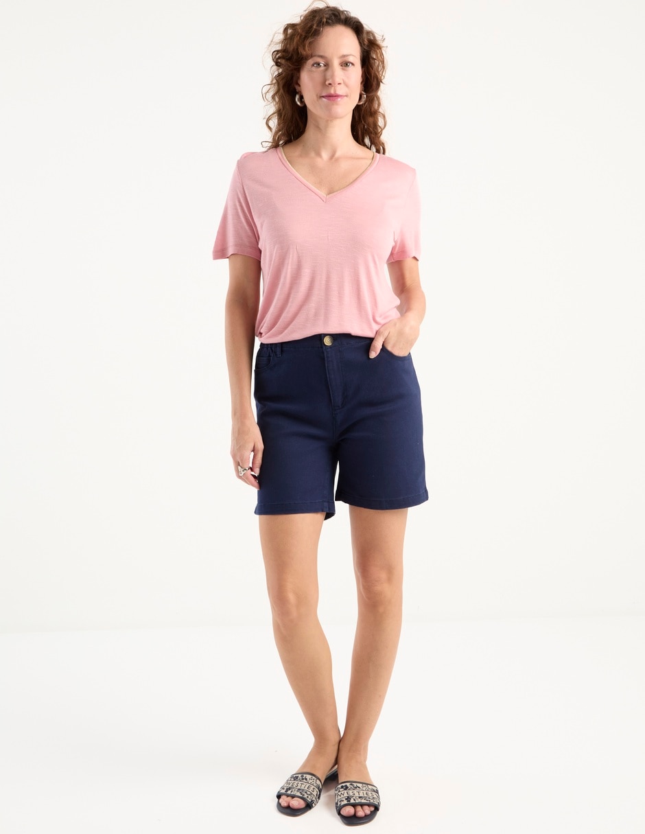 Playera manga corta cuello V para mujer 3