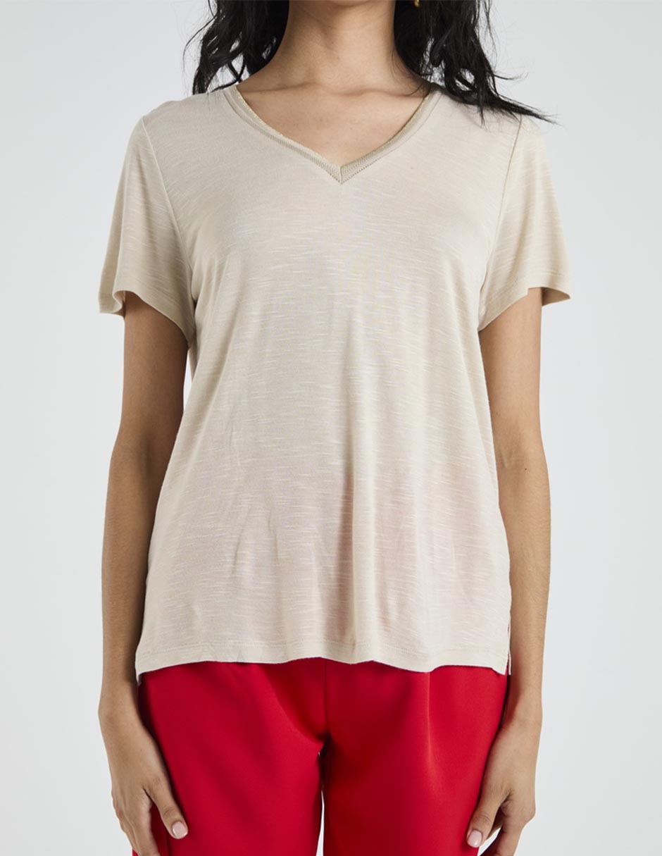 Playera manga corta cuello V para mujer 5