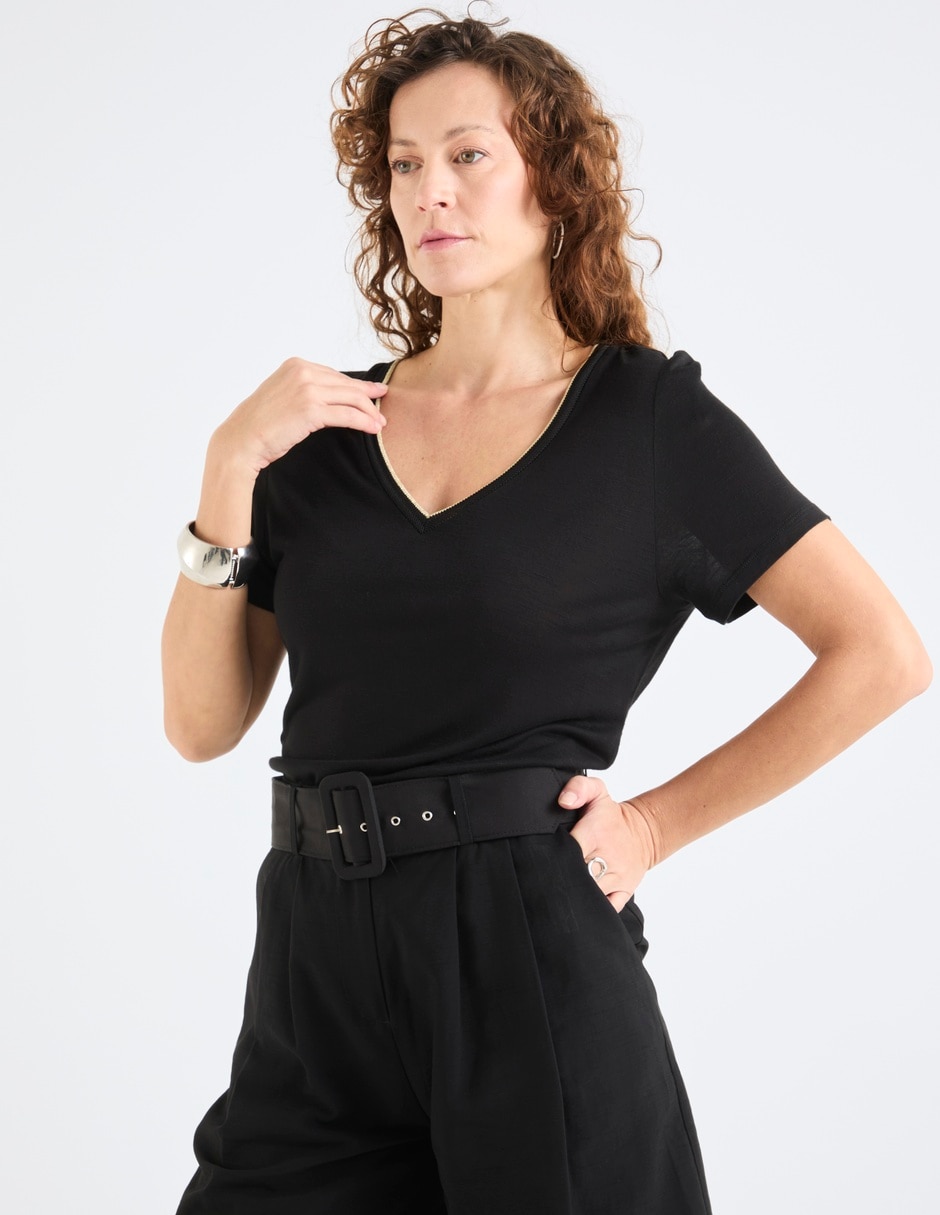 Playera manga corta cuello V para mujer Playera manga corta cuello V para mujer