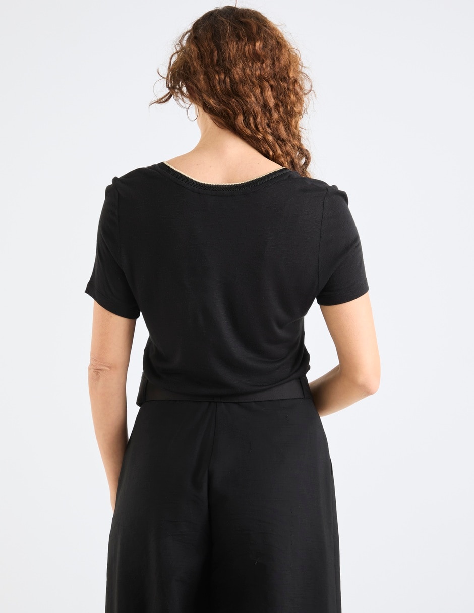 Playera manga corta Lieb cuello v para mujer